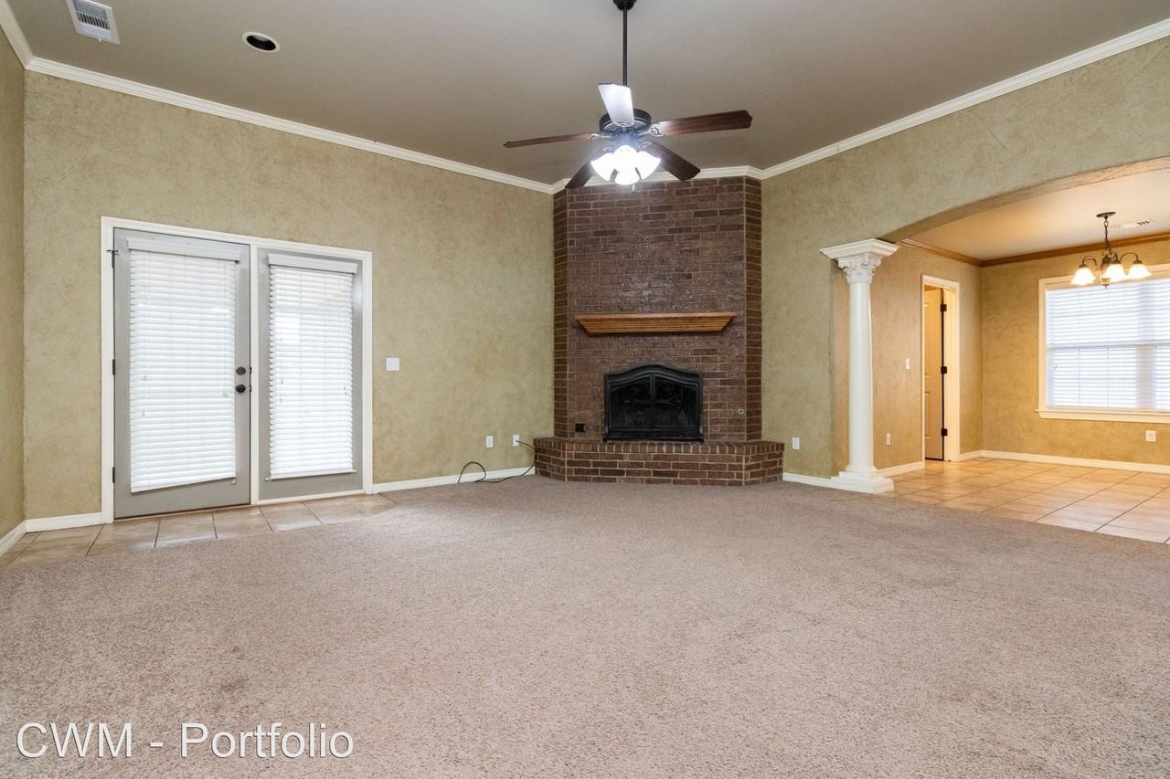 8611 Garden Way Dr - Photo 3 of 18