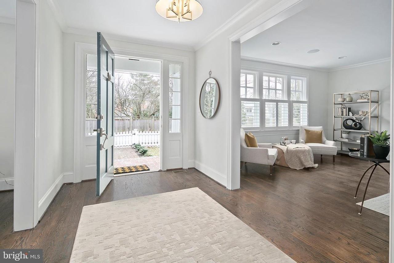 6300 Brookville Rd - Photo 3 of 42