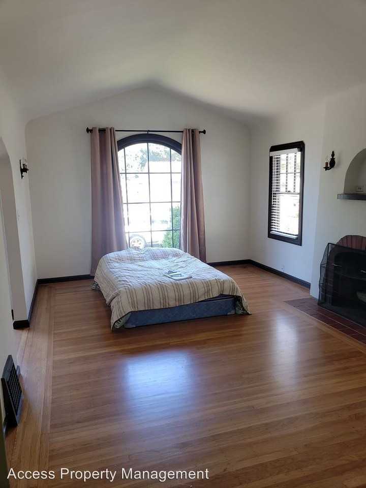 917 Pomona Ave - Photo 2 of 6