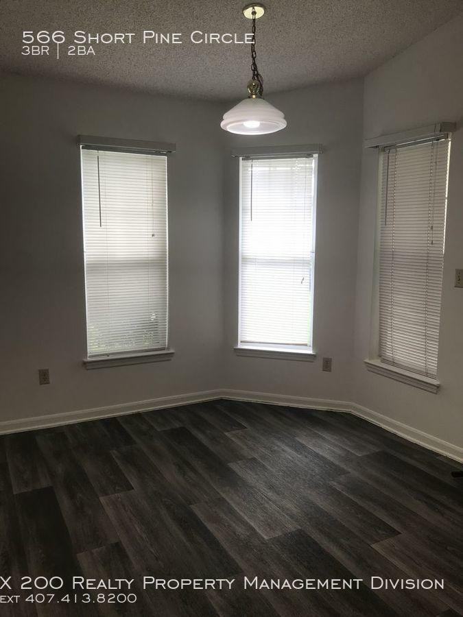 566 Short Pine Cir - Photo 2 of 14