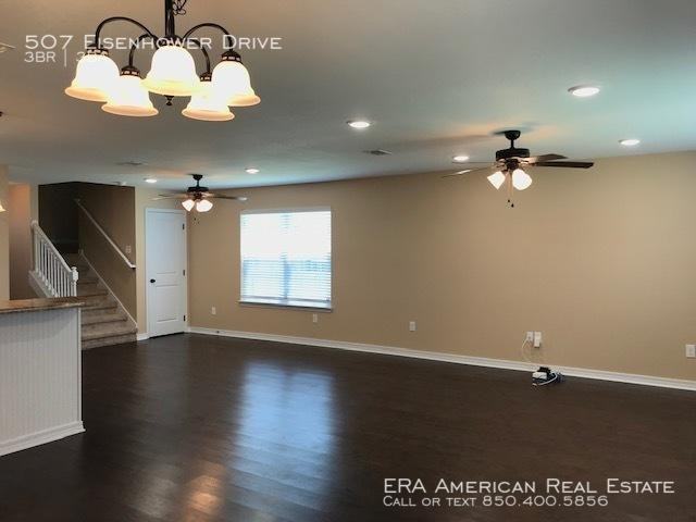 507 Eisenhower Dr - Photo 3 of 27