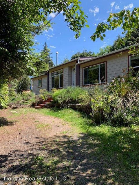 313 SE 116th St - Photo 3 of 50