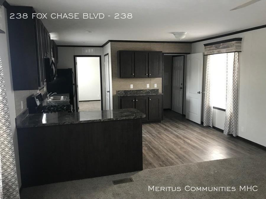 238 Fox Chase Blvd - Photo 3 of 17