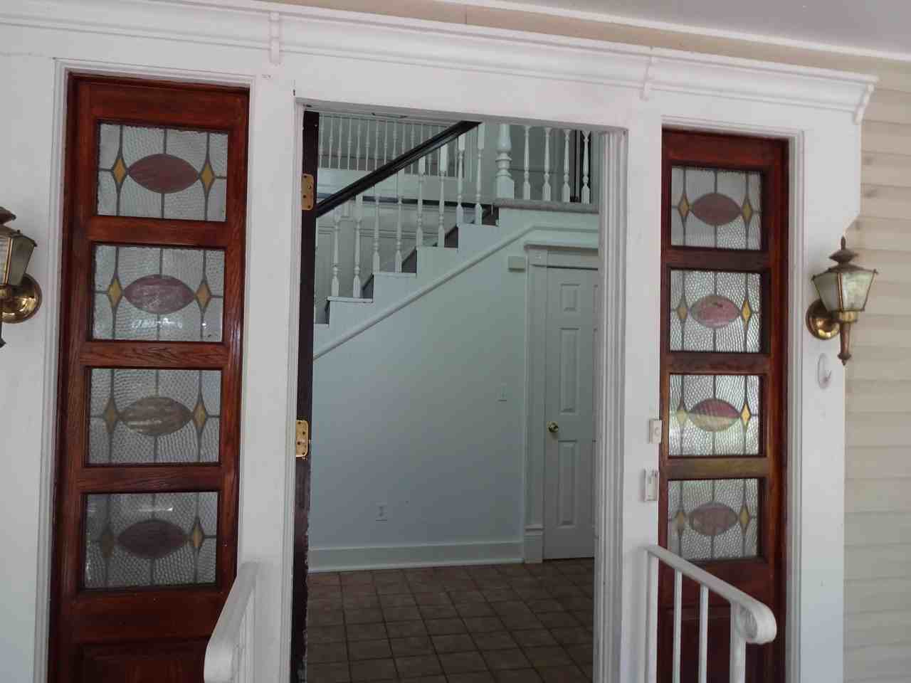 247 Pioneer Trail - Photo 2 of 28