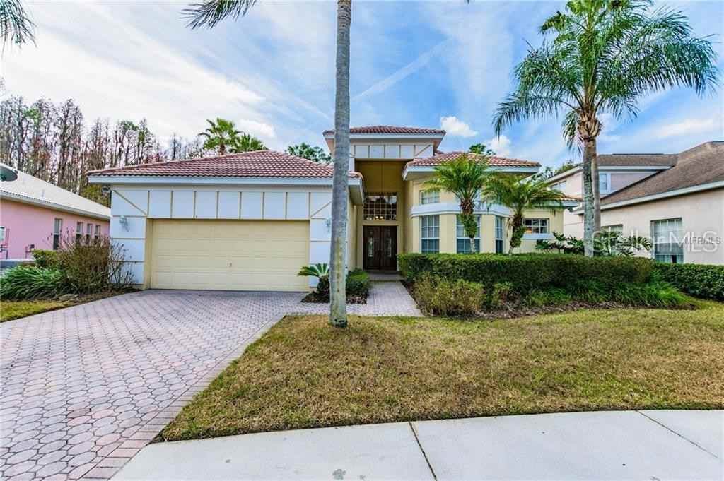 10423 Canary Isle Dr - Photo 3 of 26