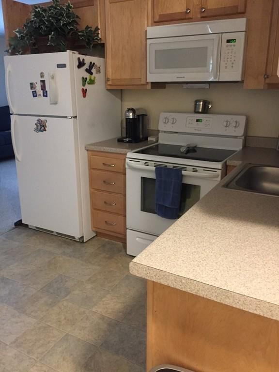 23 Elm St #4 - Photo 2 of 6