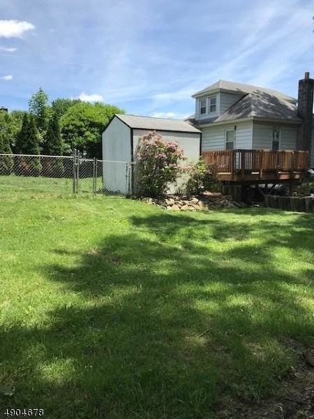 16 Sickle St - Photo 2 of 11