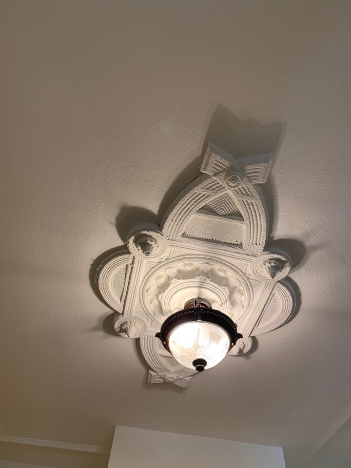 33 South Lake Avenue #3 - Photo 3 of 5