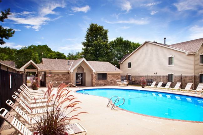 Windsor Square by Broadmoor - Photo 5 of 9