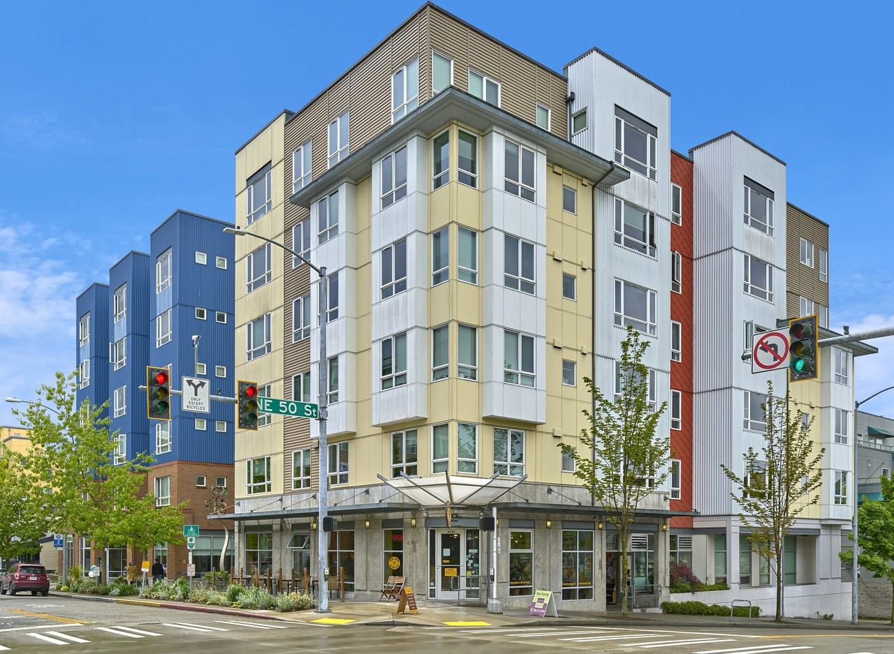 Helix Ellipse - Photo 2 of 42