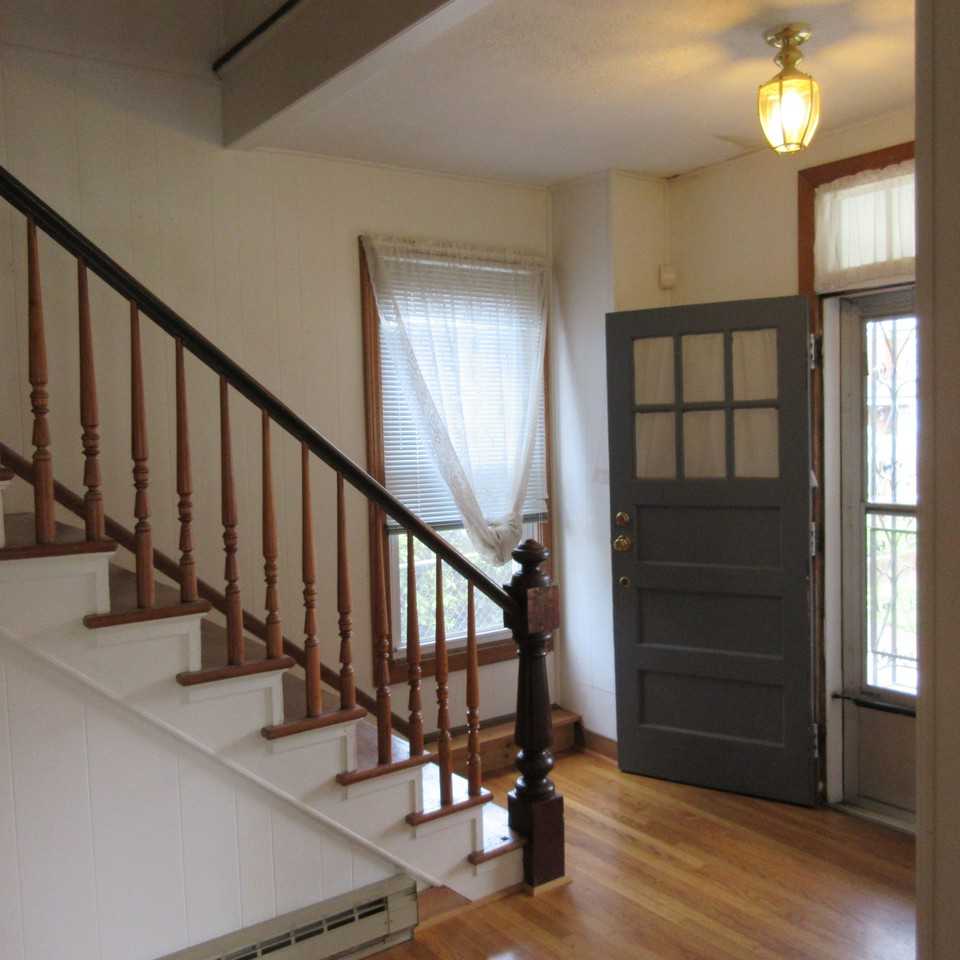 1310 East Market Street - Photo 3 of 17