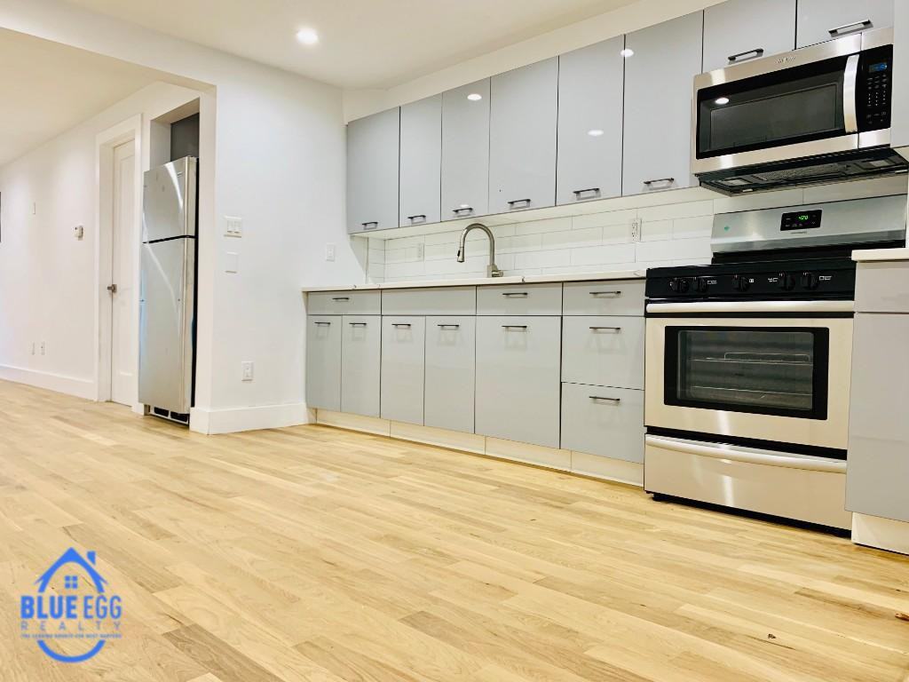 154 Clifton Pl #1 - Photo 2 of 12