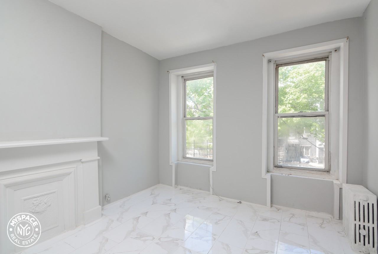 912 Gates Ave 1F, New York, NY 11221 2 Bedroom Apartment for Rent