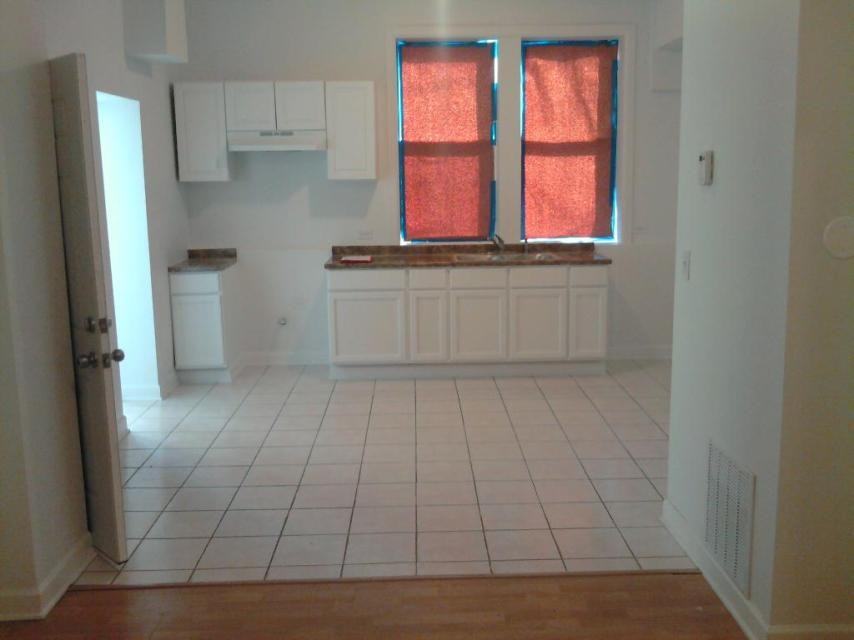 2542 S Trumbull - Photo 3 of 5