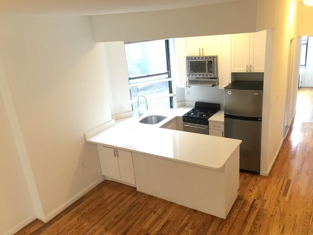 324 East 90th Street - Photo 3 of 50