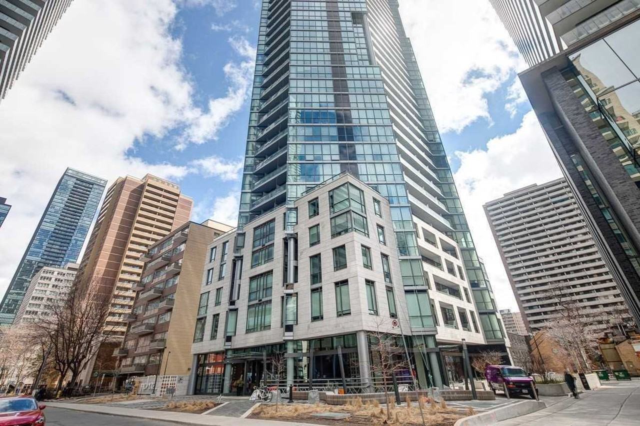 45 Charles Street East #23