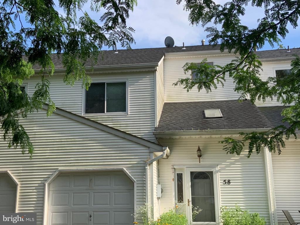 58 Ginger Dr - Photo 2 of 14