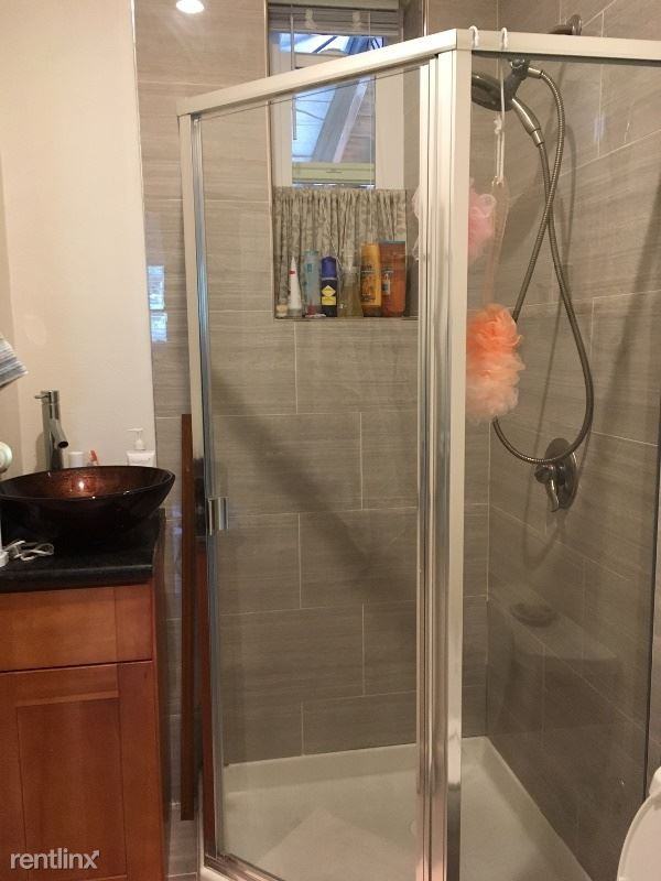 600 Morse Ave - Photo 2 of 15