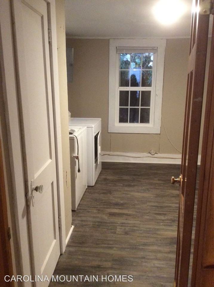 133 Hill St - Photo 3 of 13