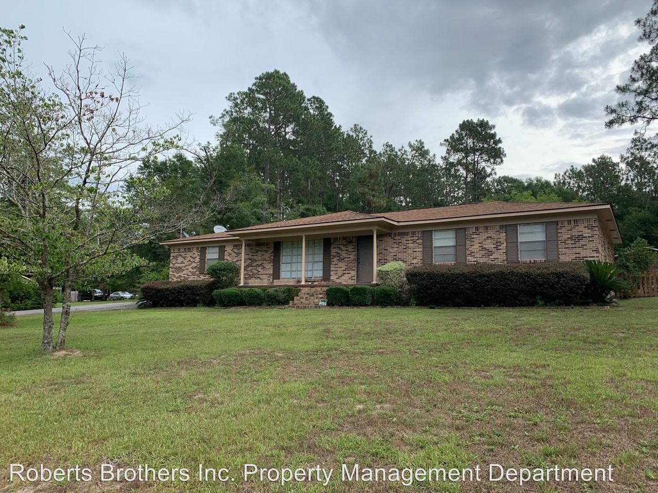 10646 Richard Dr - Photo 2 of 19