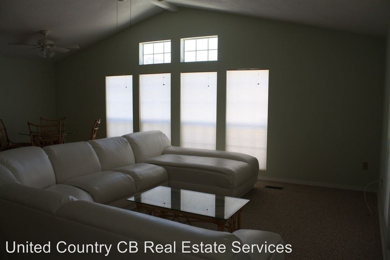 37332 Bighorn Dr - Photo 2 of 16