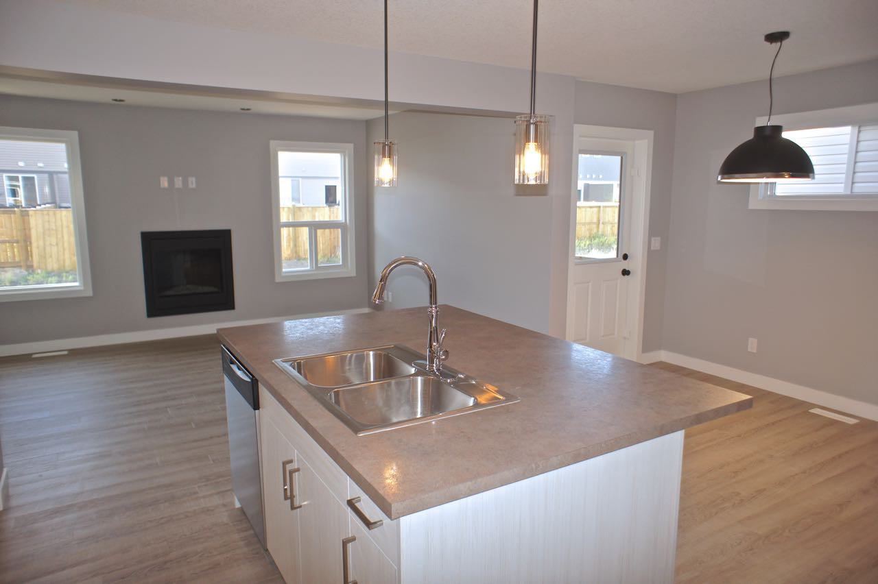 180 Radcliffe Wynd - Photo 3 of 22