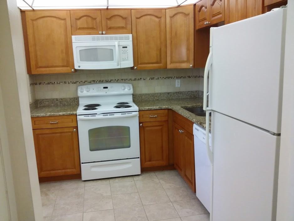 19029 Us 19 N - Photo 3 of 11