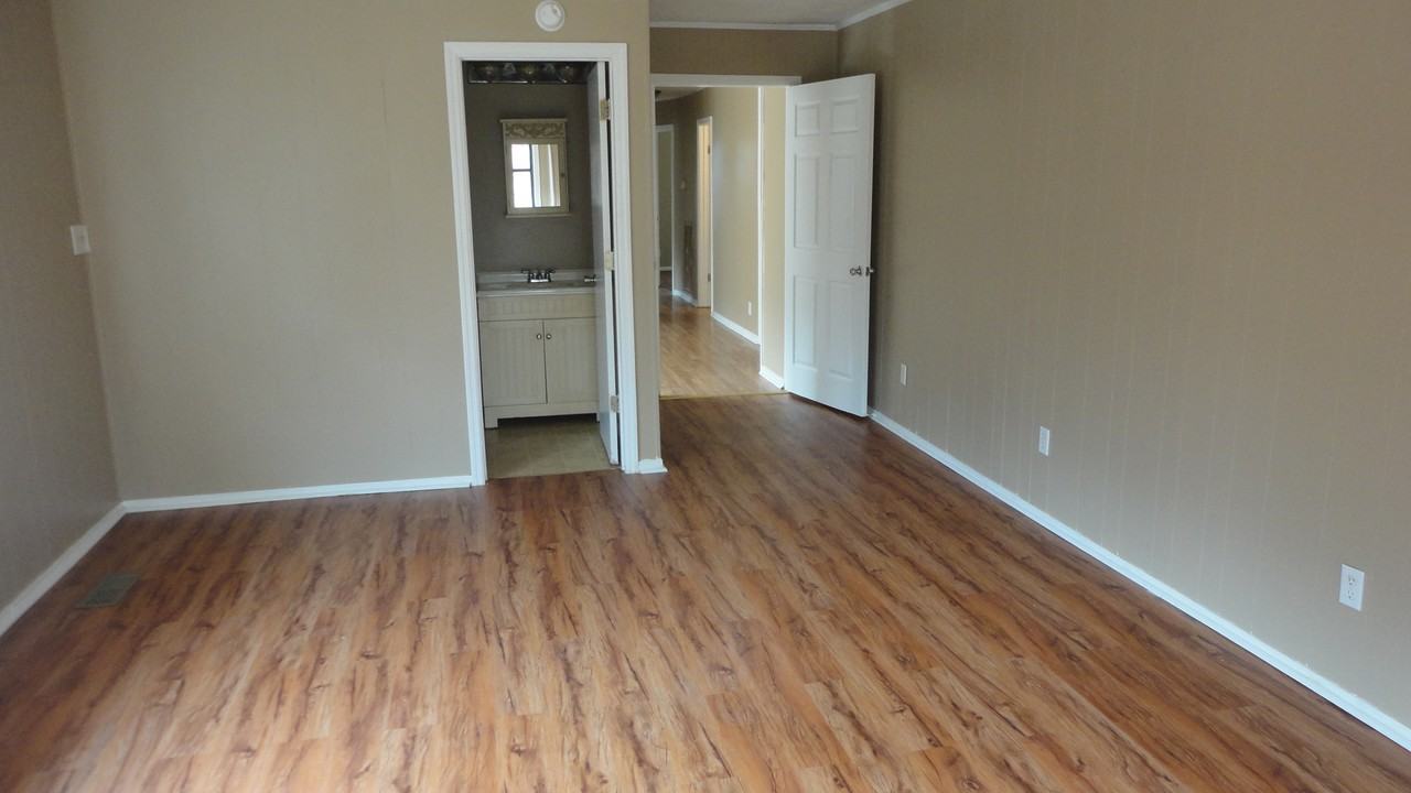 1125 Union Rd - Photo 3 of 50