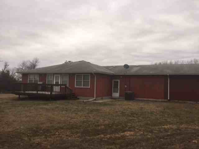 7355 Dyer Rd - Photo 3 of 22