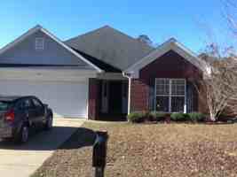 featured image of 14 Lincolnshire Ln