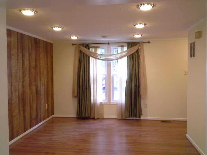 19419 Kildonan Dr - Photo 6 of 15