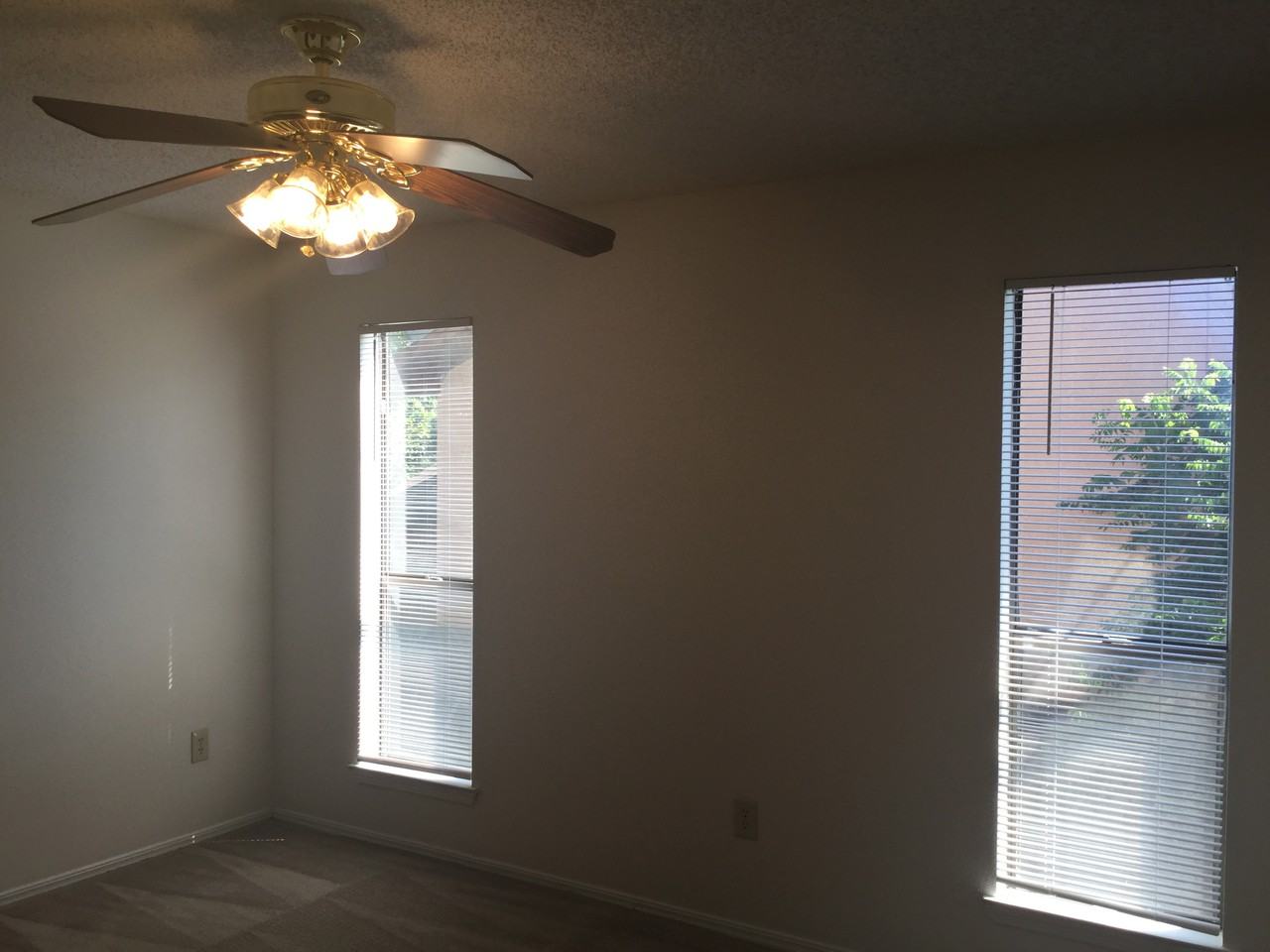 4914 Ali Ave - Photo 3 of 13