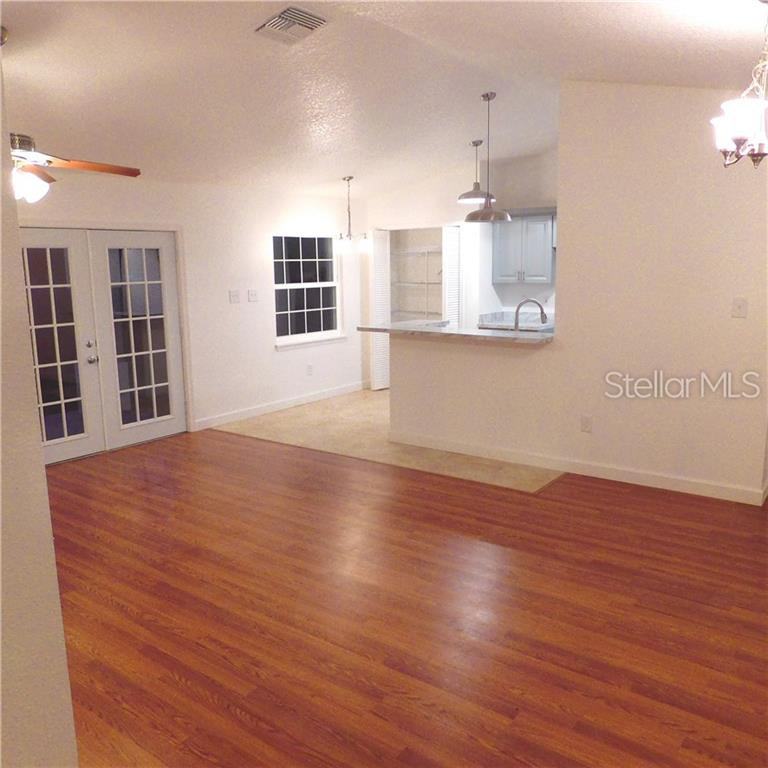 509 Mildred Ct - Photo 3 of 13