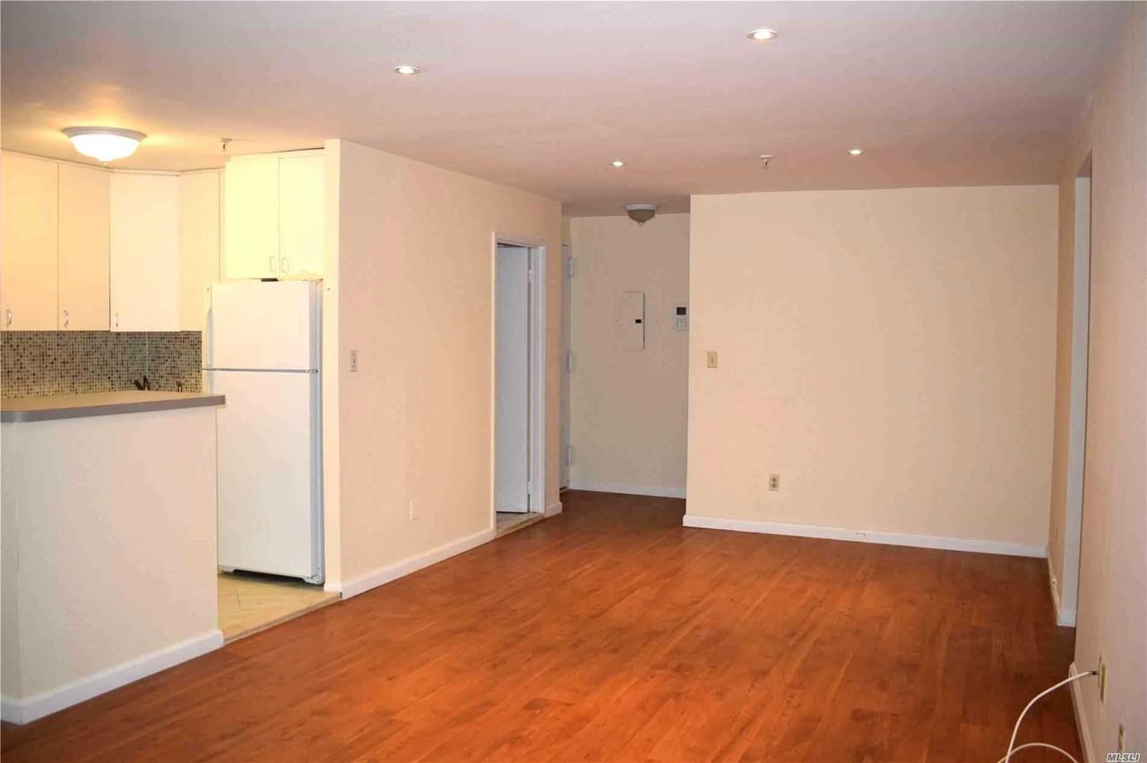 10 Canterbury Rd - Photo 2 of 20