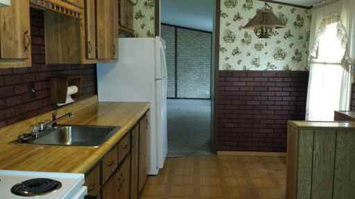 1204 Cedar St - Photo 3 of 7