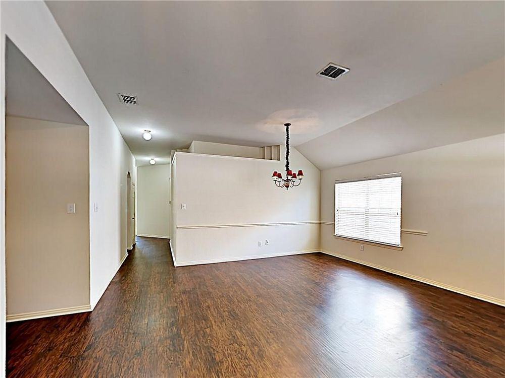3223 Winding Ridge Cir - Photo 2 of 16