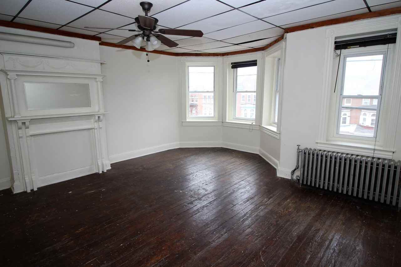 2829 Saint Paul Street #3 - Photo 3 of 9