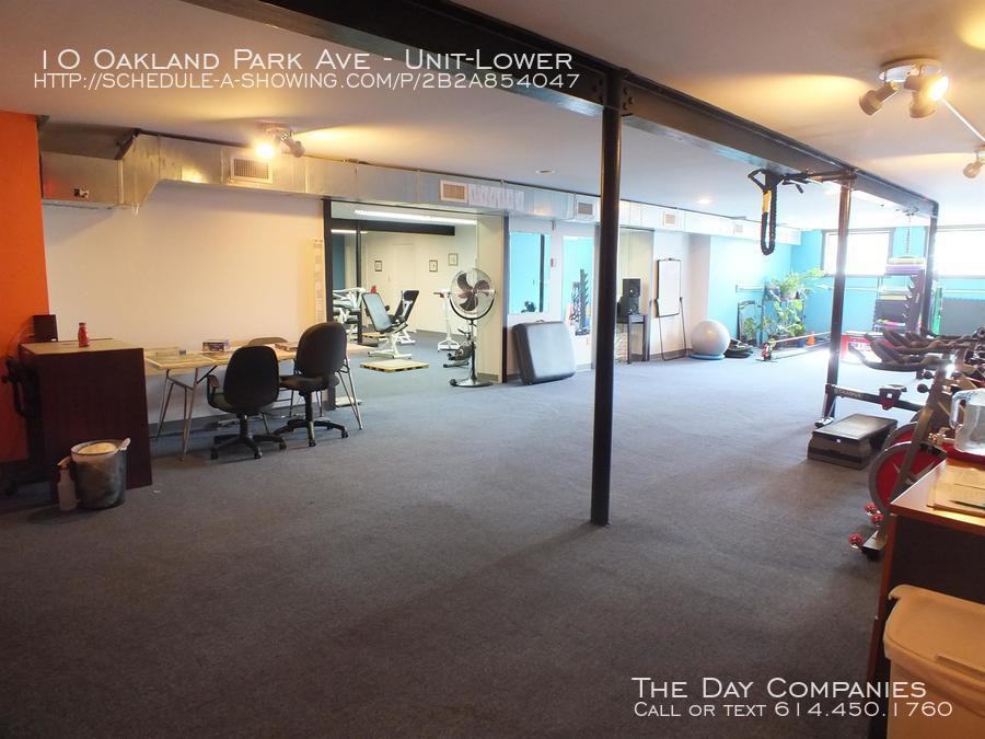 10 Oakland Park Ave - Photo 2 of 6