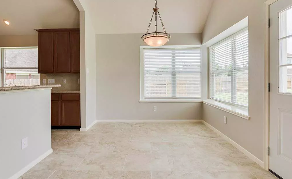 7506 Alpine Park Ln - Photo 3 of 10