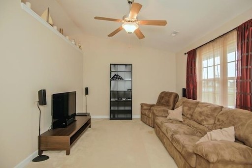 128 Eagle Ridge Dr - Photo 2 of 21