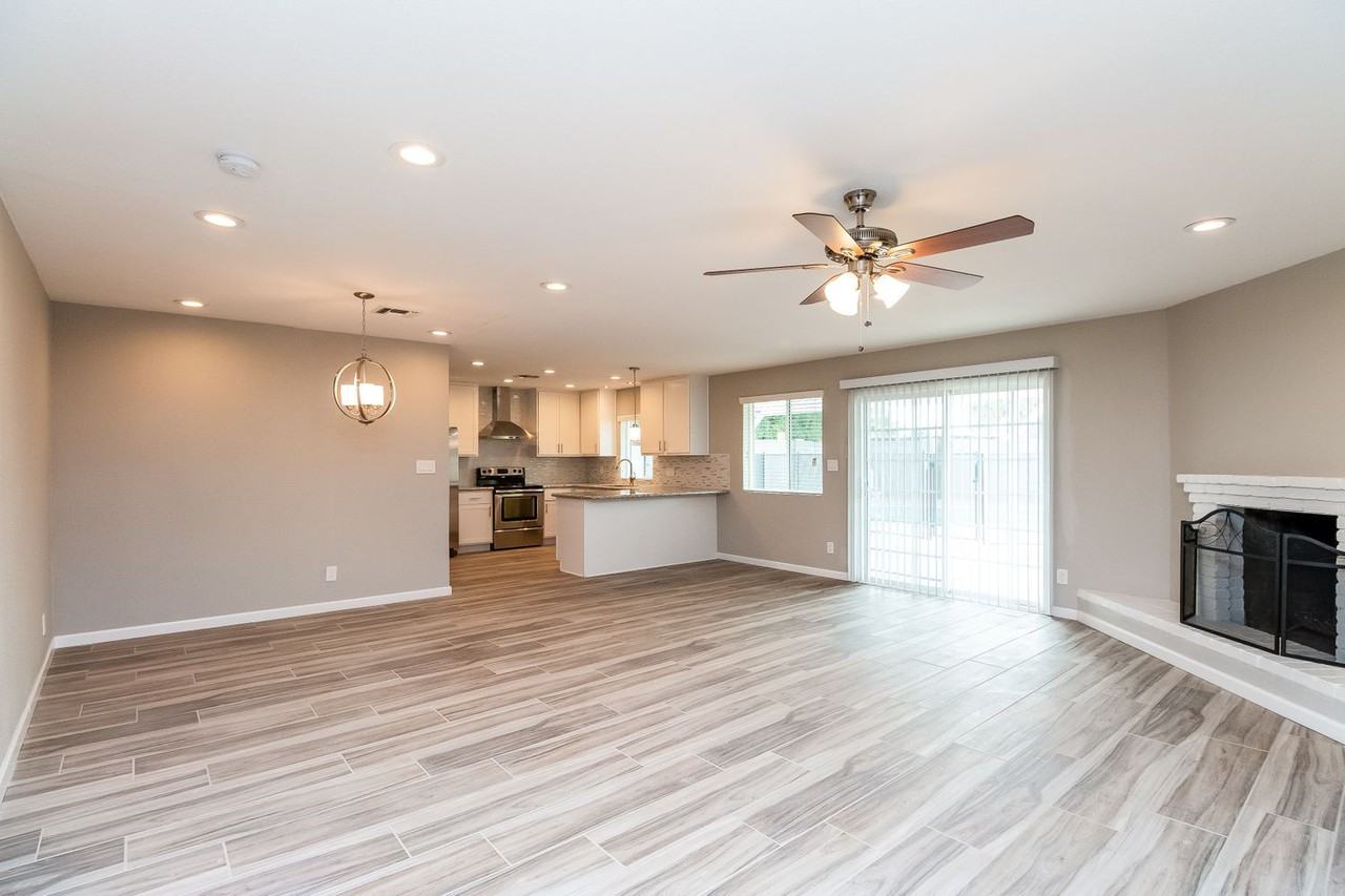 1933 E Sesame St - Photo 3 of 20