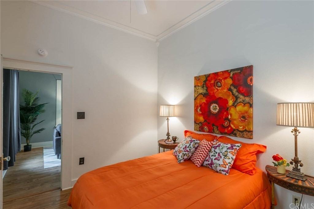 141 W 11th St - Photo 2 of 10