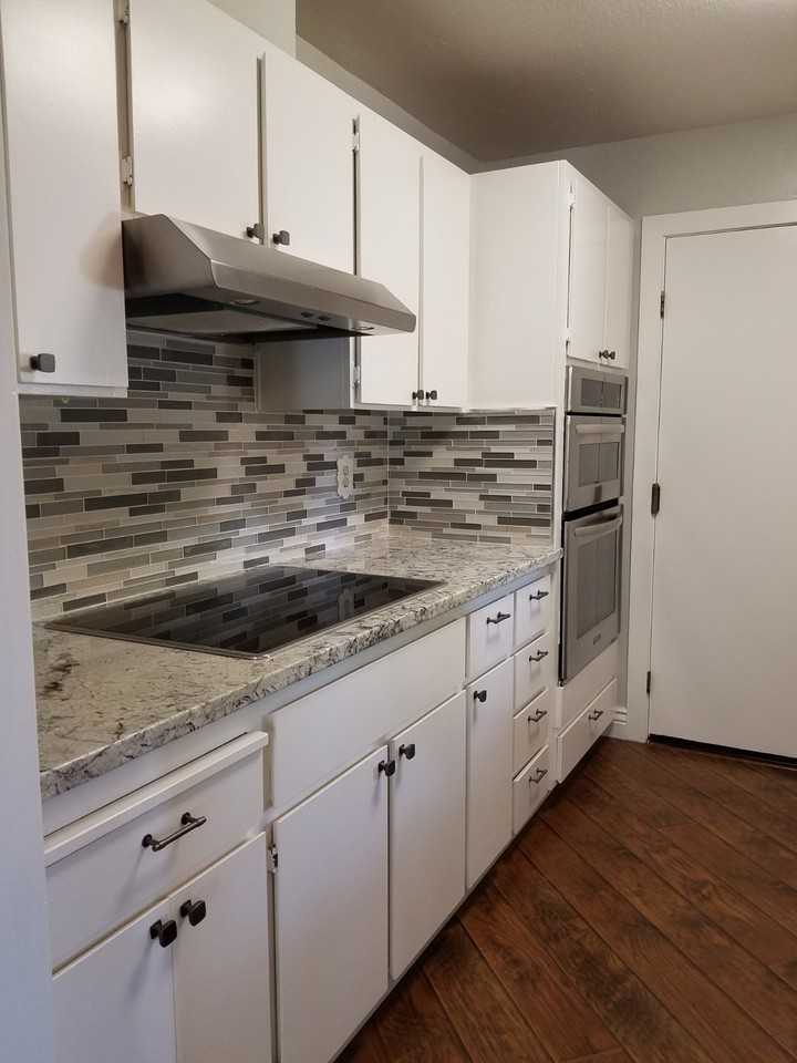 6536 Pioneer Lane - Photo 3 of 6