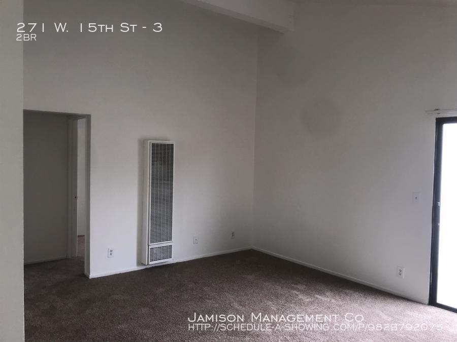 271 W 15th St #3 - Photo 3 of 19