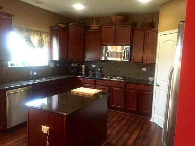 28047 Four Seasons - Photo 2 of 16