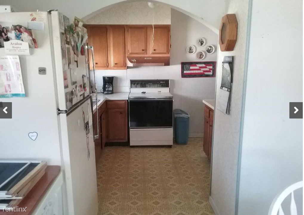 3172 S Center Rd - Photo 2 of 8