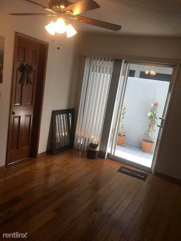 218 S Gale Dr - Photo 2 of 6