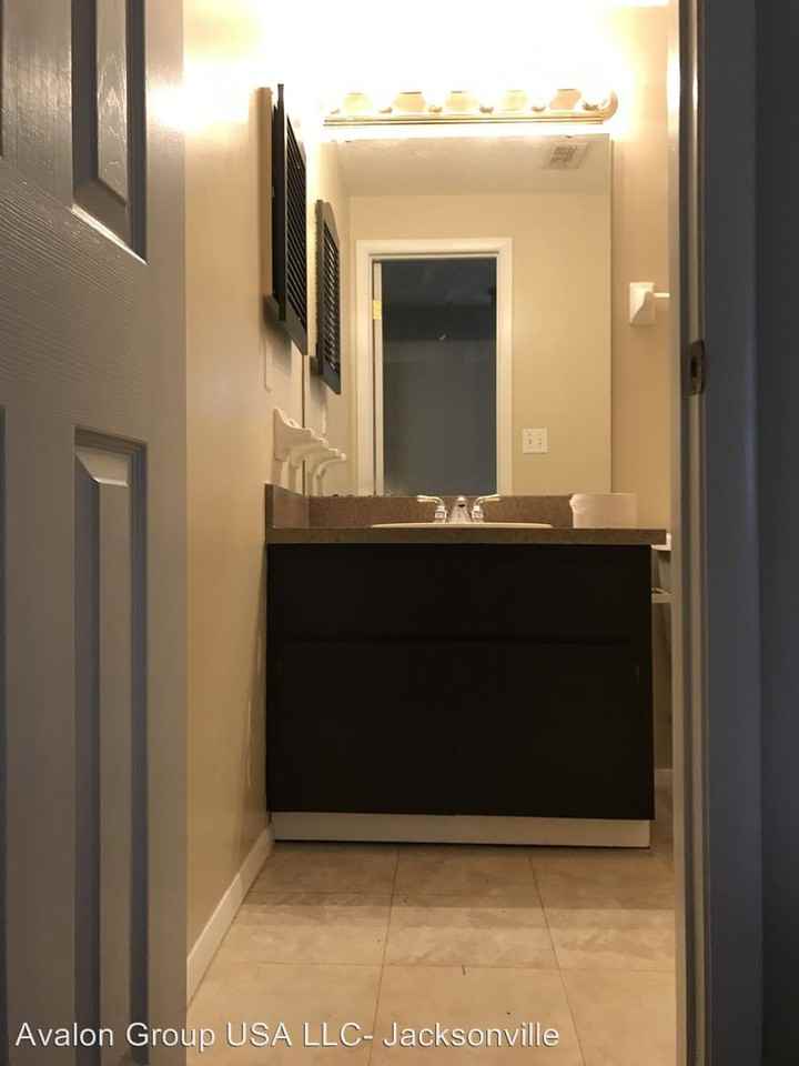 2668 Sunrise Village Dr #B - Photo 3 of 12