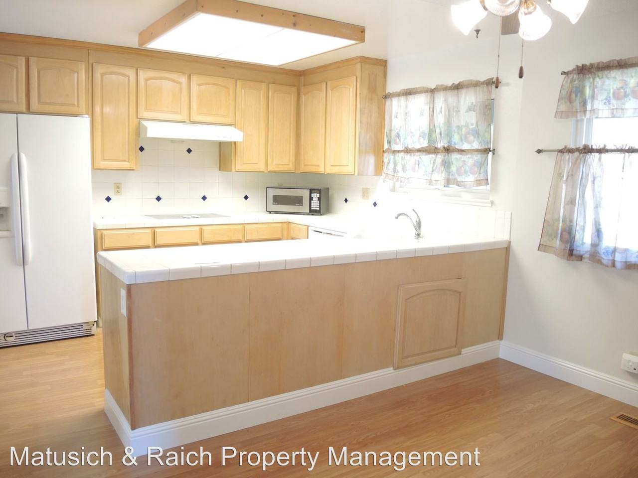 120 Sugar Maple Dr - Photo 2 of 12