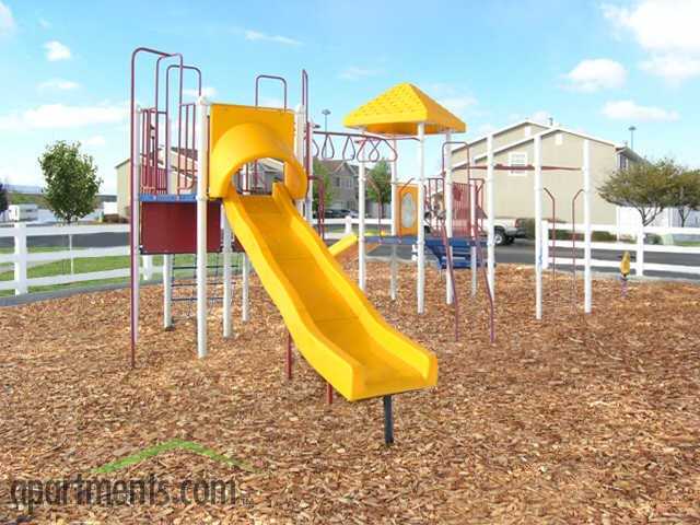 Oakstone & Country Oaks - Photo 2 of 17